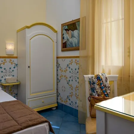 & Breakfast Guest house 2*